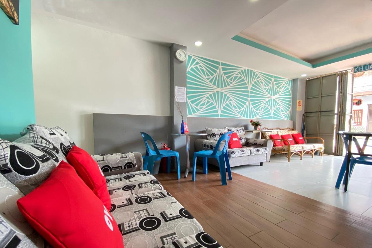 Spot On 90283 Twenty Seven Muntri Hotel Tanjung Bungah  Ngoại thất bức ảnh