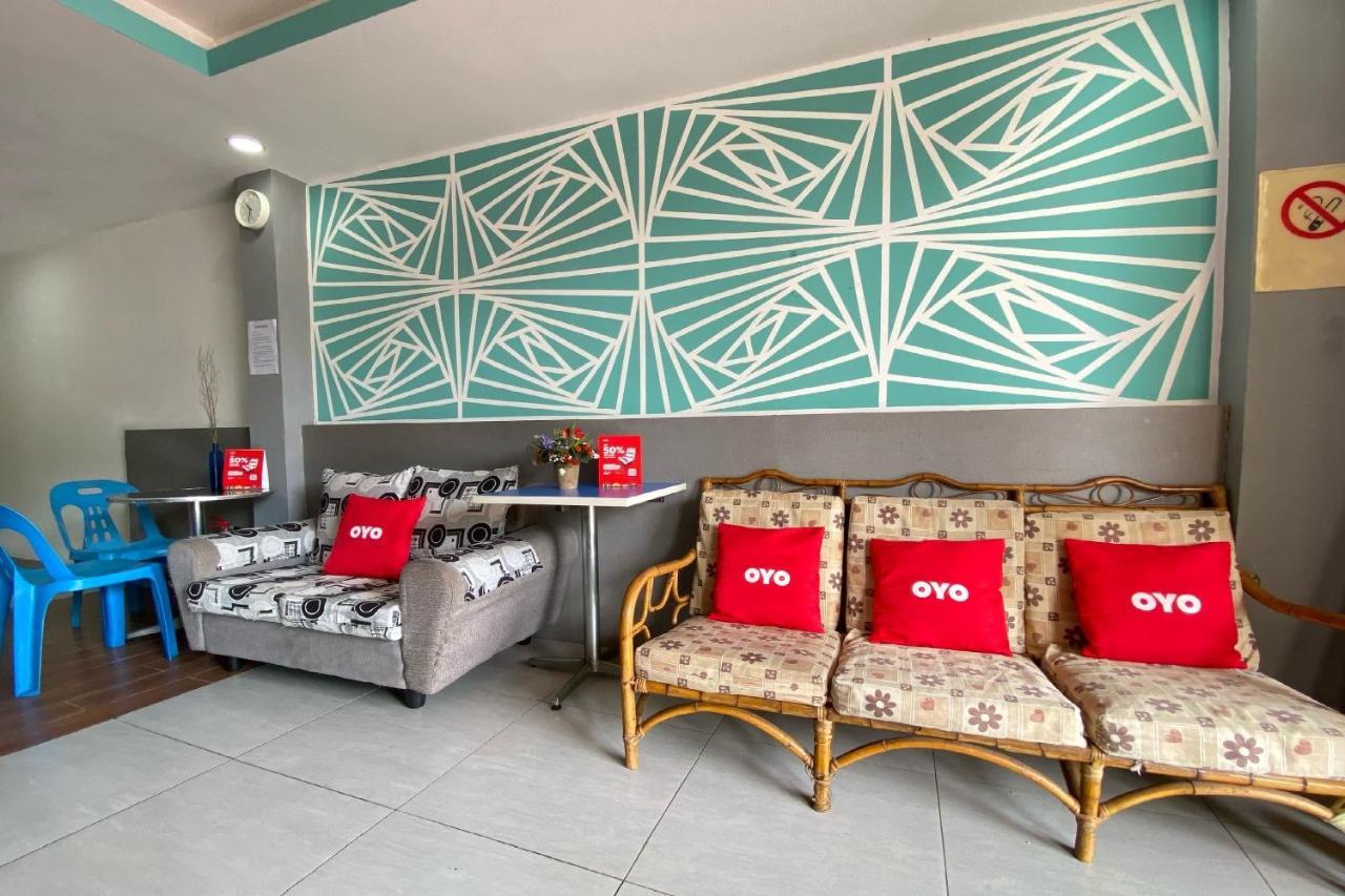 Spot On 90283 Twenty Seven Muntri Hotel Tanjung Bungah  Ngoại thất bức ảnh