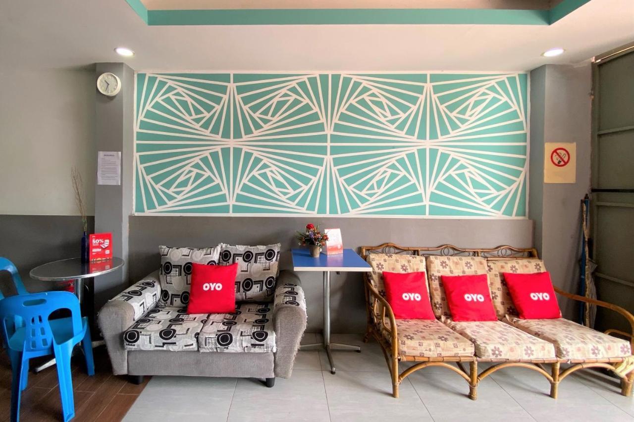 Spot On 90283 Twenty Seven Muntri Hotel Tanjung Bungah  Ngoại thất bức ảnh